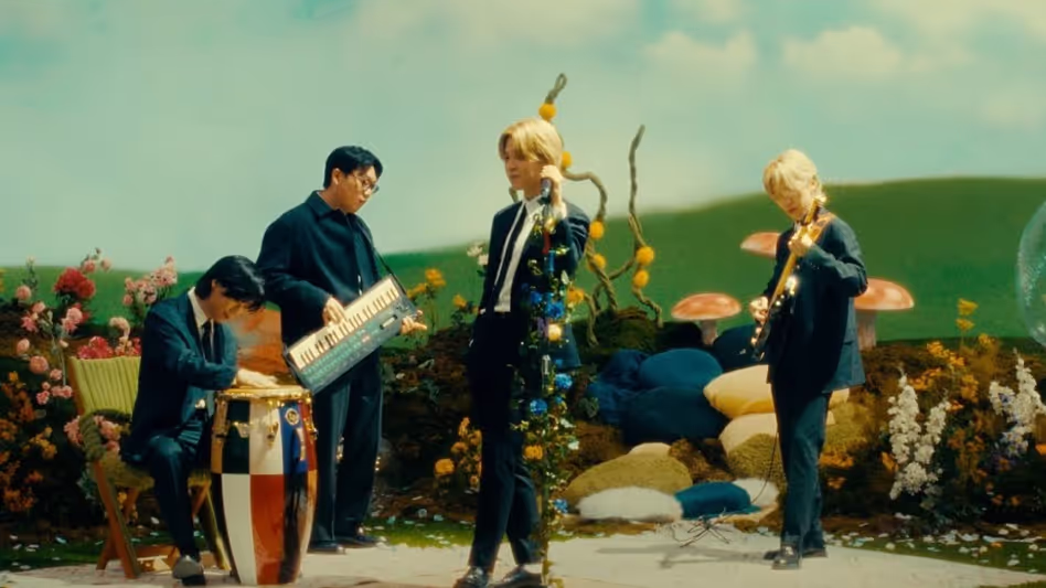 Lee más sobre el artículo Jimin estrena el sencillo ‘Smeraldo Garden Marching Band’ junto a Loco y se vuelve un éxito en las plataformas digitales