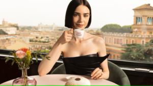 Lee más sobre el artículo Netflix confirma la temporada 5 de ‘Emily en París’: fecha de estreno, reparto y todo lo que sabemos sobre el regreso de la serie protagonizada por Lily Collins