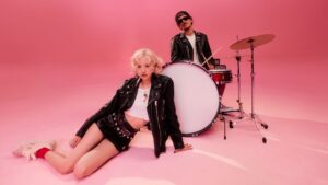 Lee más sobre el artículo Rosé de BLACKPINK y Bruno Mars hacen historia en Spotify con su exitosa canción ‘APT’