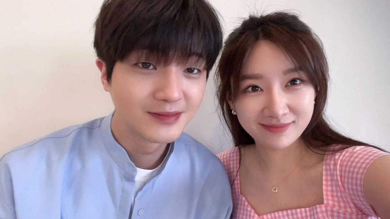 Lee más sobre el artículo Yi Yoon Ha y Kim Yun Jae, pareja de ‘My Sibling’s Romance’, anuncian matrimonio