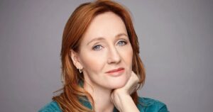 Lee más sobre el artículo J.K. Rowling contra la comunidad asexual: “Feliz Día Internacional de la Falsa Opresión”