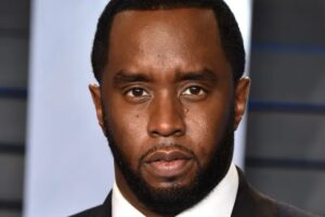 Lee más sobre el artículo Sean “Diddy” Combs ha sido declarado inocente de 3 de los 5 cargos en su juicio por tráfico sexual
